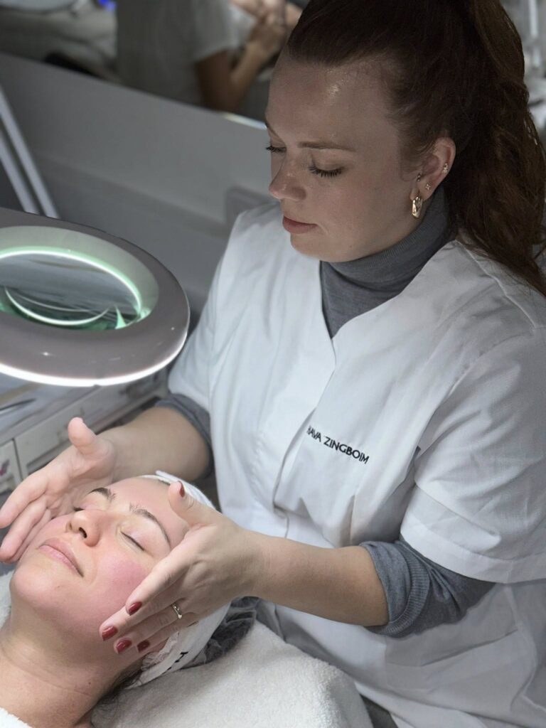 טיפול אקנה מקצועי לעור הפנים בקליניקה בעפולה