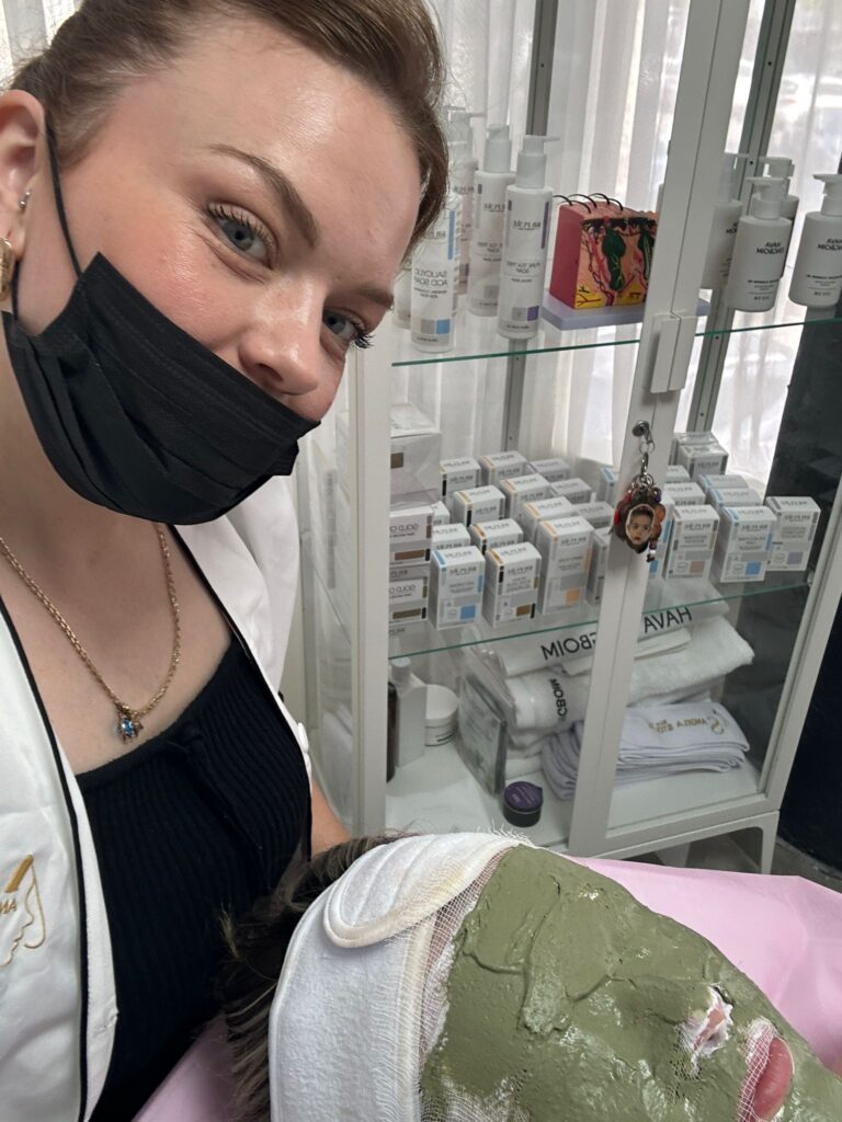 קליניקה קוסמטית לטיפולי עור מתקדמים בעפולה